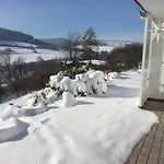 Idyllisch Wohnen Im Weserbergland - Mit Phantastischer Aussicht Fuer 4 Personen Hébergement de vacances *
