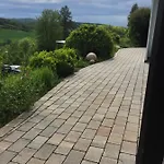 Idyllisch Wohnen Im Weserbergland - Mit Phantastischer Aussicht Fuer 4 Personen Hébergement de vacances