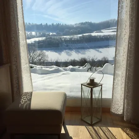 Idyllisch Wohnen Im Weserbergland - Mit Phantastischer Aussicht Fuer 4 Personen Ferienhaus Polle