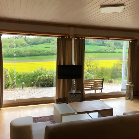 Idyllisch Wohnen Im Weserbergland - Mit Phantastischer Aussicht Fuer 4 Personen Ferienhaus Polle