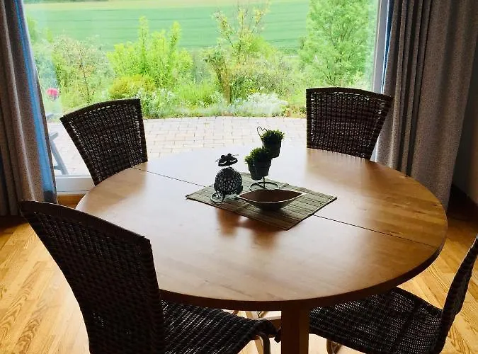 Idyllisch Wohnen Im Weserbergland - Mit Phantastischer Aussicht Fuer 4 Personen Дом отдыха